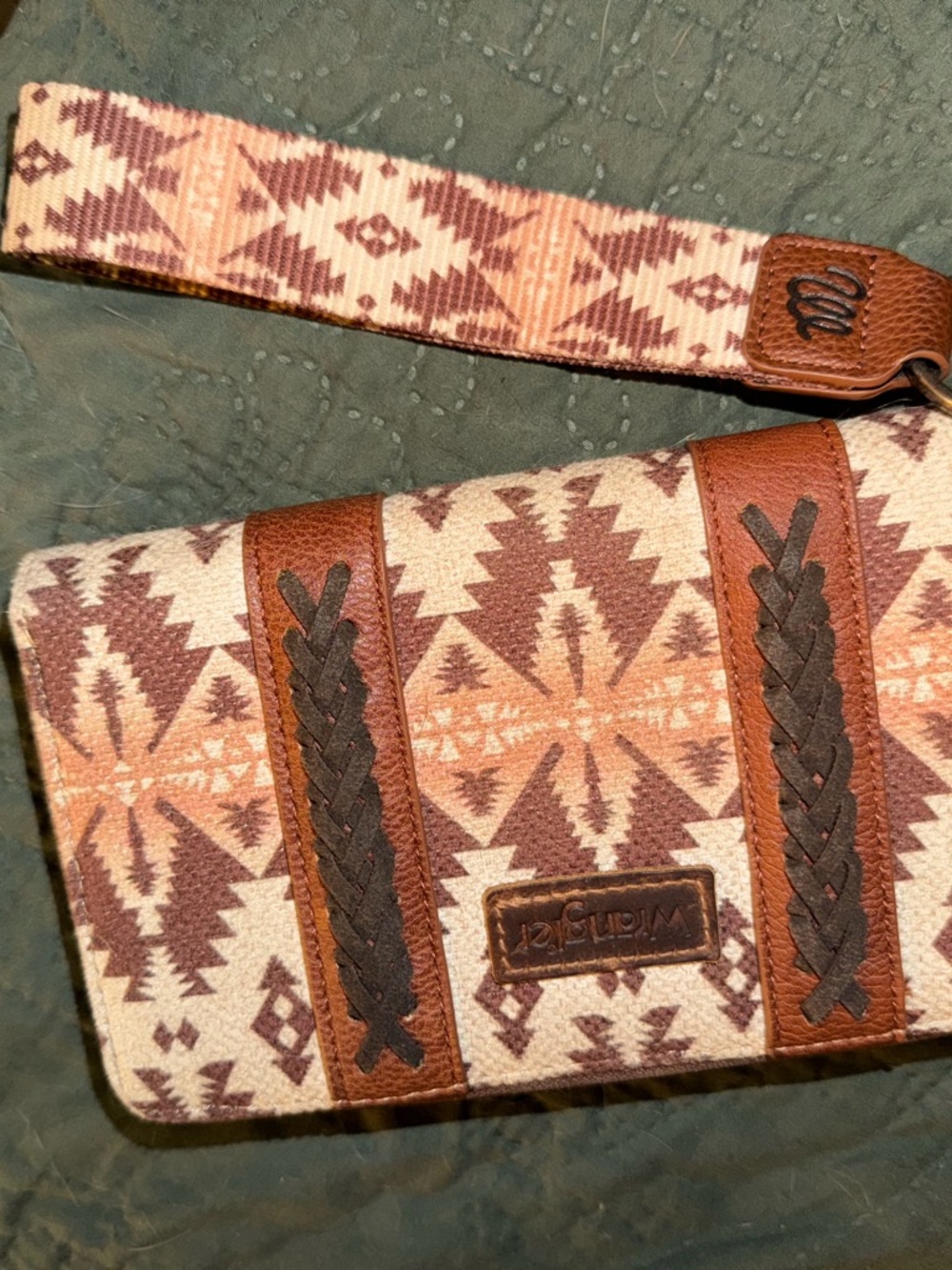 Wrangler Aztec Tote with Matching Wallet in Tan and Brown - Picture 5 of 9
